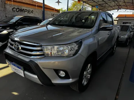 TOYOTA Hilux Caminhonete 2.8 16V SRV 4X4 DIESEL CABINE DUPLA AUTOMTICO, Foto 2