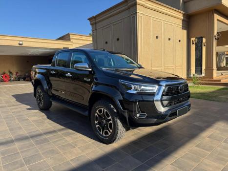 TOYOTA Hilux Caminhonete 2.8 16V SRX PLUS 4X4 TURBO DIESEL CABINE DUPLA AUTOMTICO, Foto 4
