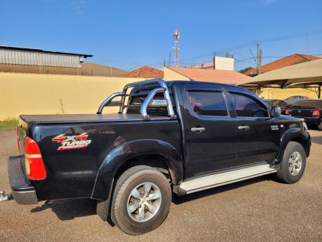 TOYOTA Hilux Caminhonete 3.0 4P 4X4 SRV TURBO DIESEL CABINE DUPLA AUTOMTICO, Foto 4