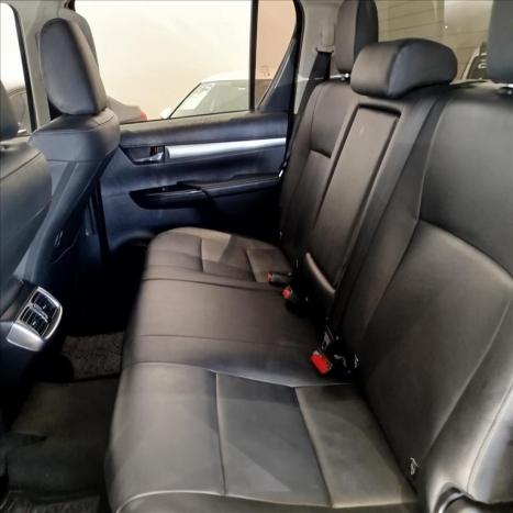 TOYOTA Hilux Caminhonete 2.8 16V SRV 4X4 DIESEL CABINE DUPLA AUTOMTICO, Foto 16