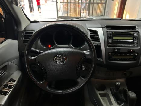 TOYOTA Hilux Caminhonete 3.0 4P 4X4 SRV TURBO DIESEL TOP CABINE DUPLA AUTOMTICO, Foto 12