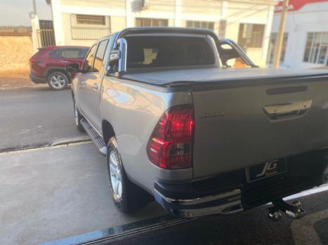 TOYOTA Hilux Caminhonete 2.7 16V 4P SR FLEX CABINE DUPLA AUTOMTICO, Foto 6
