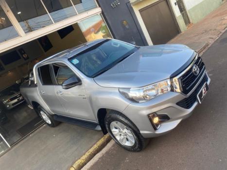 TOYOTA Hilux Caminhonete 2.7 16V 4P SR FLEX CABINE DUPLA AUTOMTICO, Foto 9