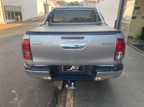TOYOTA Hilux Caminhonete 2.7 16V 4P SR FLEX CABINE DUPLA AUTOMTICO, Foto 14