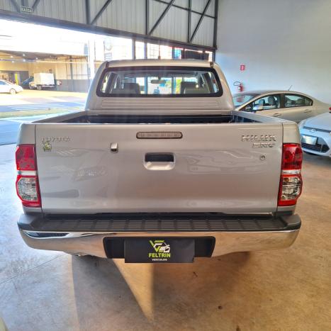 TOYOTA Hilux Caminhonete 2.7 16V 4P SRV FLEX CABINE DUPLA AUTOMTICO, Foto 11