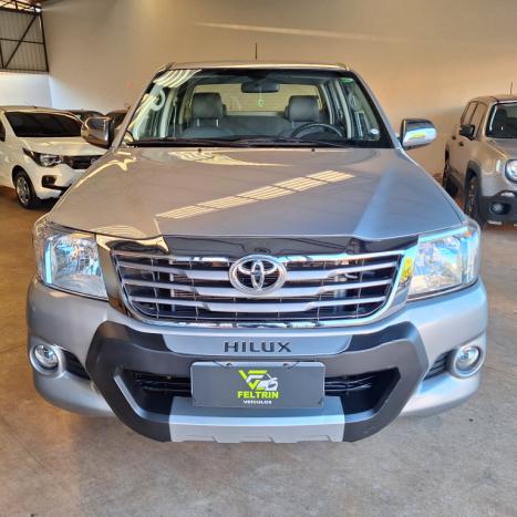 TOYOTA Hilux Caminhonete 2.7 16V 4P SRV FLEX CABINE DUPLA AUTOMTICO, Foto 12