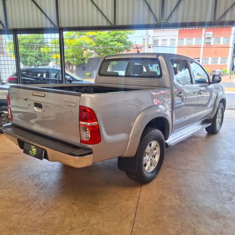TOYOTA Hilux Caminhonete 2.7 16V 4P SRV FLEX CABINE DUPLA AUTOMTICO, Foto 10
