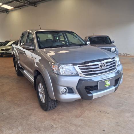 TOYOTA Hilux Caminhonete 2.7 16V 4P SRV FLEX CABINE DUPLA AUTOMTICO, Foto 11
