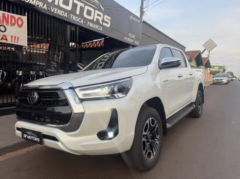 TOYOTA Hilux Caminhonete 2.8 16V SRX 4X4 DIESEL CABINE DUPLA AUTOMTICO, Foto 1