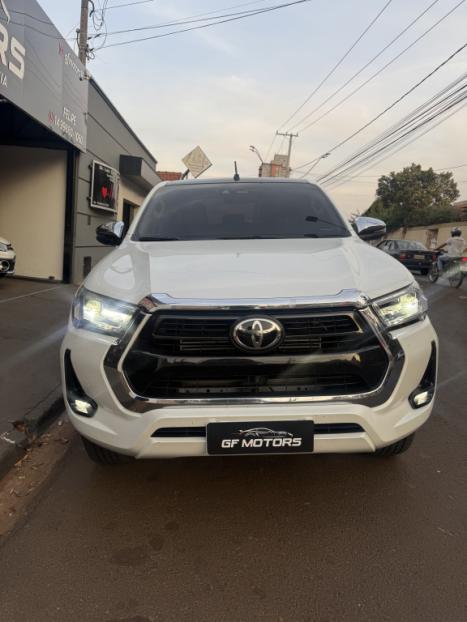 TOYOTA Hilux Caminhonete 2.8 16V SRX 4X4 DIESEL CABINE DUPLA AUTOMTICO, Foto 2