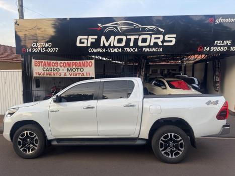 TOYOTA Hilux Caminhonete 2.8 16V SRX 4X4 DIESEL CABINE DUPLA AUTOMTICO, Foto 3