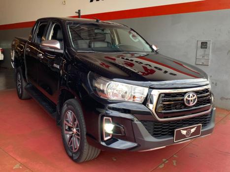 TOYOTA Hilux Caminhonete 2.8 16V SRV 4X4 DIESEL CABINE DUPLA AUTOMTICO, Foto 13