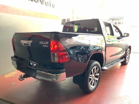 TOYOTA Hilux Caminhonete 2.8 16V SRV 4X4 DIESEL CABINE DUPLA AUTOMTICO, Foto 16