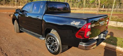 TOYOTA Hilux Caminhonete 2.8 16V SRX 4X4 TURBO DIESEL CABINE DUPLA AUTOMTICO, Foto 10