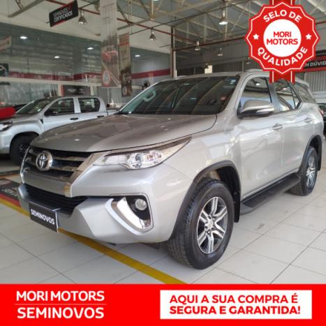 TOYOTA Hilux SW4 2.7 16V 4P SR FLEX AUTOMTICO, Foto 3