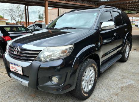 TOYOTA Hilux SW4 2.7 16V 4P SR FLEX AUTOMTICO, Foto 2