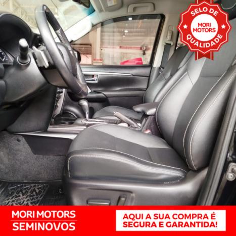 TOYOTA Hilux SW4 2.8 16V 4P SRX PLATINUM 4X4 7 LUGARES TURBO DIESEL AUTOMTICO, Foto 10