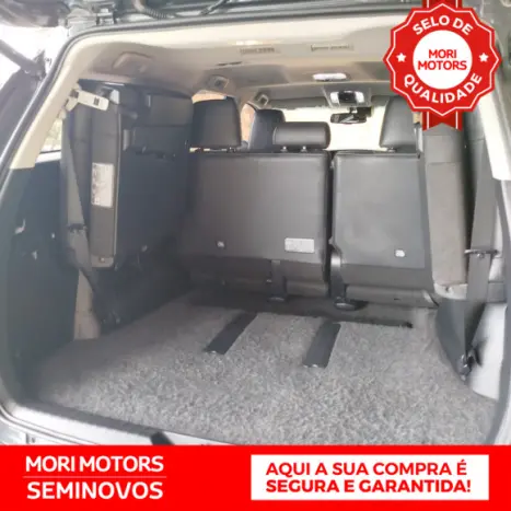 TOYOTA Hilux SW4 2.8 16V 4P SRX 4X4 7 LUGARES TURBO DIESEL AUTOMTICO, Foto 13