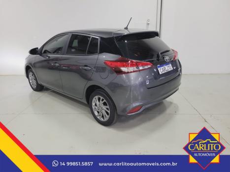 TOYOTA Yaris Hatch 1.5 16V 4P FLEX XS CONNECT MULTIDRIVE AUTOMTICO CVT, Foto 2