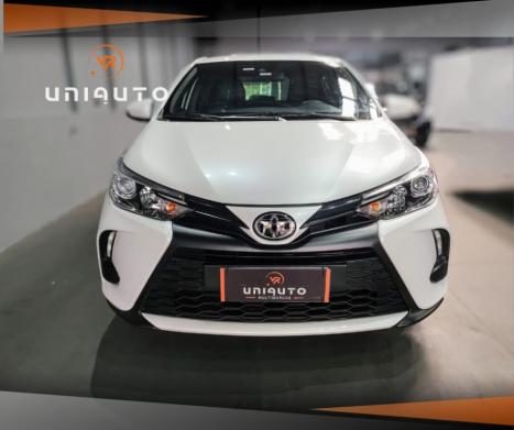 TOYOTA Yaris Hatch 1.5 16V 4P FLEX XS MULTIDRIVE AUTOMTICO CVT, Foto 1
