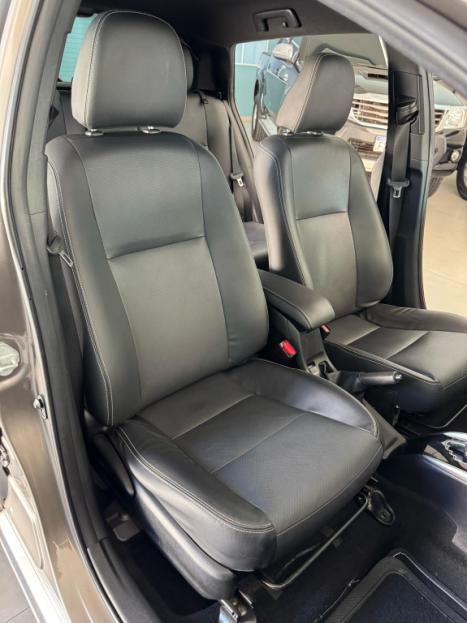 TOYOTA Yaris Hatch 1.5 16V 4P FLEX XS MULTIDRIVE AUTOMTICO CVT, Foto 13
