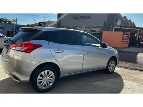 TOYOTA Yaris Hatch 1.3 16V 4P FLEX XL MULTIDRIVE AUTOMTICO CVT, Foto 6