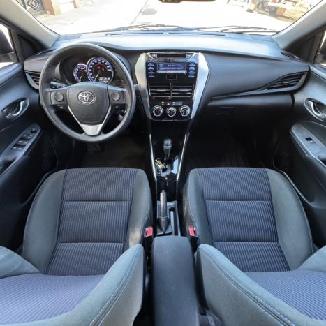 TOYOTA Yaris Hatch 1.3 16V 4P FLEX XL MULTIDRIVE AUTOMTICO CVT, Foto 17