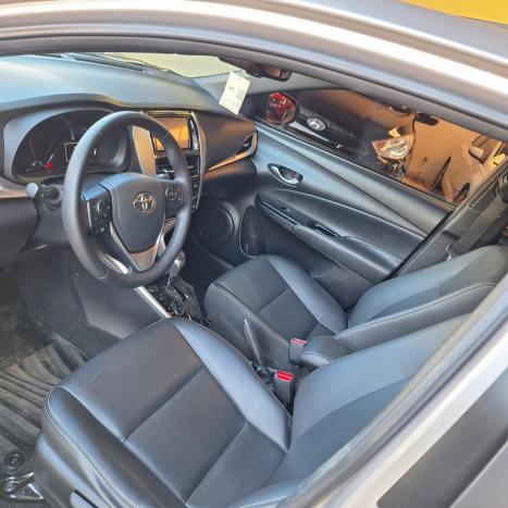 TOYOTA Yaris Hatch 1.5 16V 4P FLEX XLS CONNECT MULTIDRIVE AUTOMTICO CVT, Foto 11