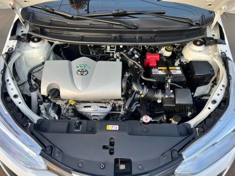 TOYOTA Yaris Hatch 1.3 16V 4P FLEX XL PLUS TECH MULTIDRIVE AUTOMTICO CVT, Foto 9