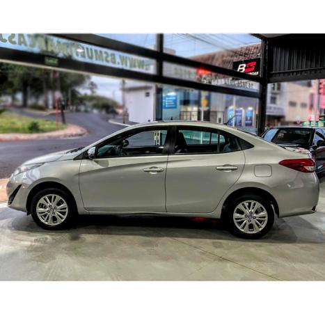 TOYOTA Yaris Sedan 1.5 16V 4P FLEX XL LIVE MULTIDRIVE AUTOMTICO CVT, Foto 8