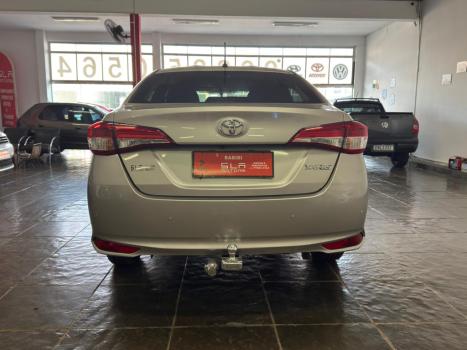 TOYOTA Yaris Sedan 1.5 16V 4P FLEX XL LIVE MULTIDRIVE AUTOMTICO CVT, Foto 4