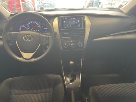 TOYOTA Yaris Sedan 1.5 16V 4P FLEX XL LIVE MULTIDRIVE AUTOMTICO CVT, Foto 7