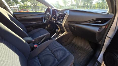 TOYOTA Yaris Sedan 1.5 16V 4P FLEX XL LIVE MULTIDRIVE AUTOMTICO CVT, Foto 10