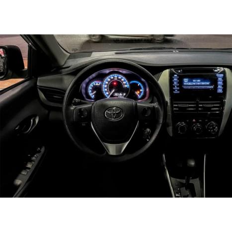 TOYOTA Yaris Sedan 1.5 16V 4P FLEX XL LIVE MULTIDRIVE AUTOMTICO CVT, Foto 2