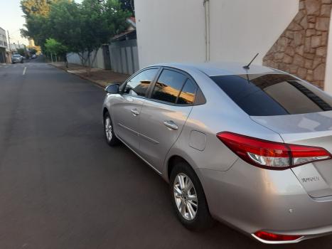 TOYOTA Yaris Sedan 1.5 16V 4P FLEX XL MULTIDRIVE AUTOMTICO CVT, Foto 1