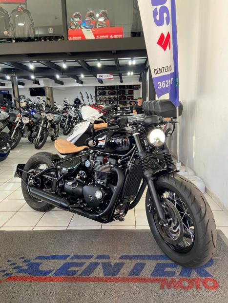 TRIUMPH Bobber 1200 , Foto 18