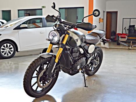 TRIUMPH Scrambler 400X , Foto 3