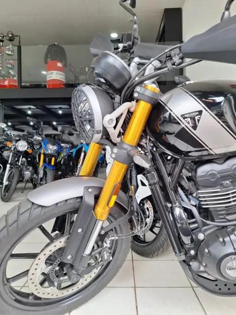 TRIUMPH Scrambler 400X , Foto 7
