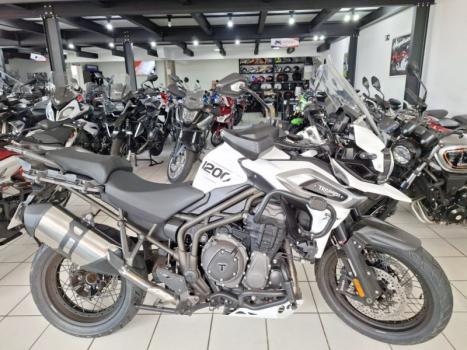 TRIUMPH Tiger 1200 XCX, Foto 1