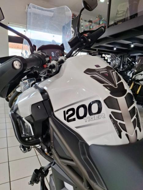 TRIUMPH Tiger 1200 XCX, Foto 4