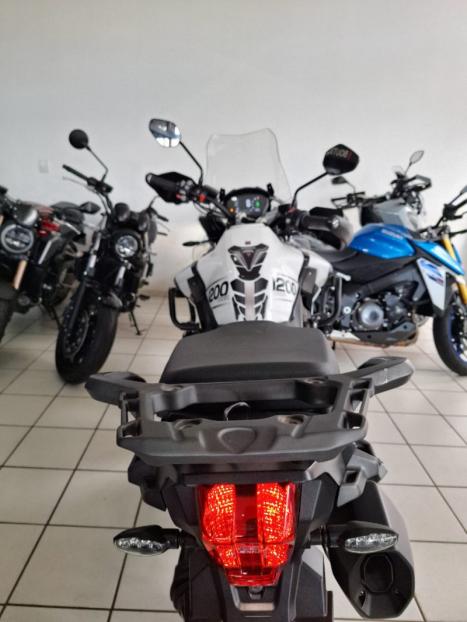 TRIUMPH Tiger 1200 XCX, Foto 23