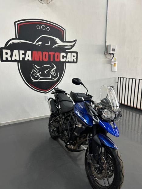 TRIUMPH Tiger 800 XRX, Foto 3