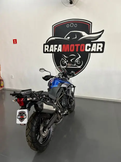 TRIUMPH Tiger 800 XRX, Foto 4