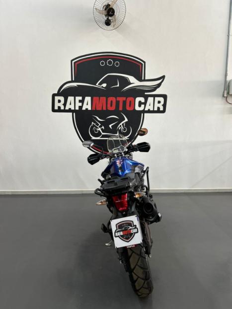 TRIUMPH Tiger 800 XRX, Foto 8