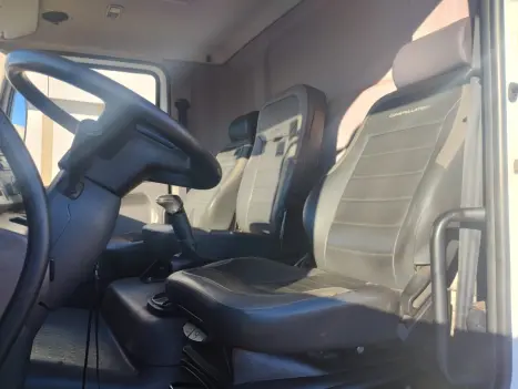 VOLKSWAGEN 17-190 E CONSTALLATION, Foto 6