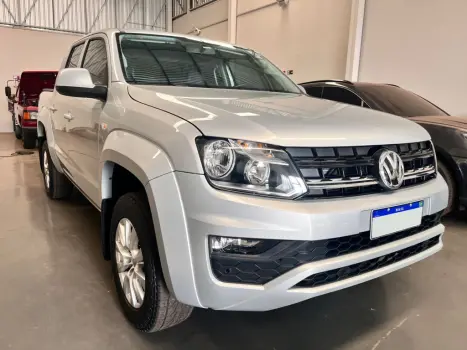 VOLKSWAGEN Amarok 2.0 16V 4X4 CABINE DUPLA COMFORTLINE TURBO INTERCOOLER AUTOMTICO, Foto 2