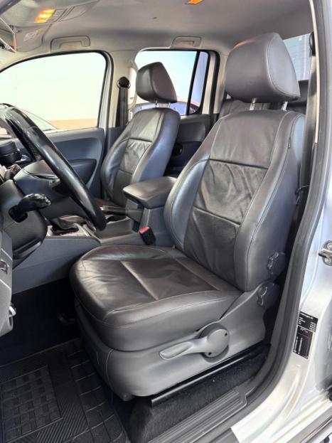 VOLKSWAGEN Amarok 2.0 16V 4X4 CABINE DUPLA HIGHLINE TURBO INTERCOOLER AUTOMTICO, Foto 15