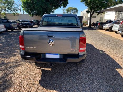 VOLKSWAGEN Amarok 2.0 16V 4X4 CABINE DUPLA COMFORTLINE TURBO INTERCOOLER AUTOMTICO, Foto 4