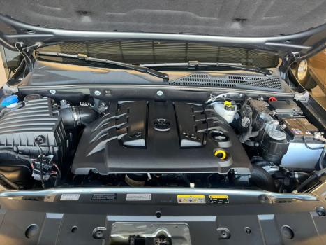 VOLKSWAGEN Amarok 3.0 V6 CABINE DUPLA HIGHLINE EXTREME 4X4 TURBO INTERCOOLER AUTOMTICO, Foto 8