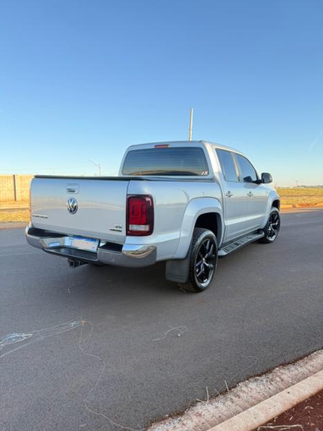 VOLKSWAGEN Amarok 3.0 V6 CABINE DUPLA HIGHLINE 4X4 TURBO INTERCOOLER AUTOMTICO, Foto 3